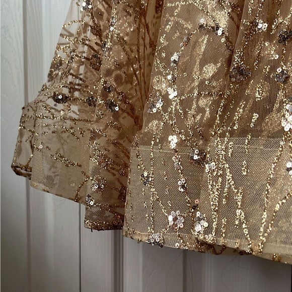 Beautiful strapless dress only worn once! - Picture 8 of 8